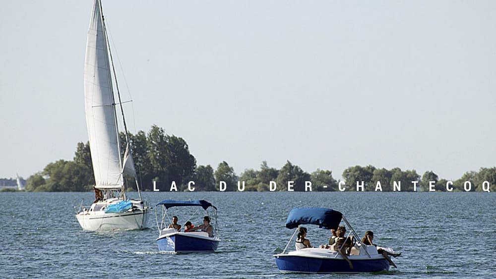Der-Chantecoq lake electric boat