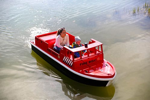Mini-bateau de pompier